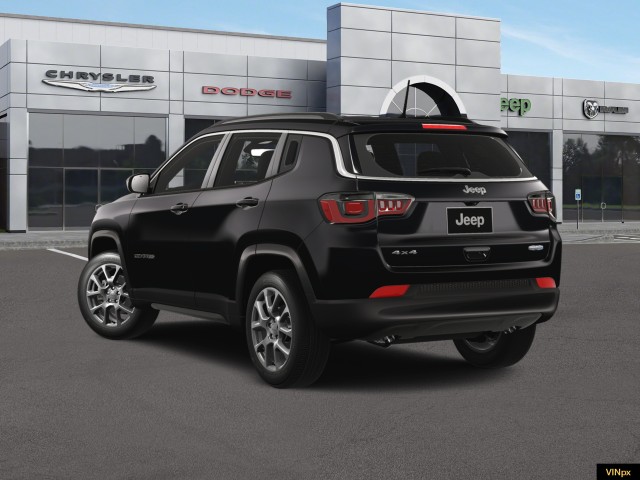 2024 Jeep Compass Latitude Lux 5