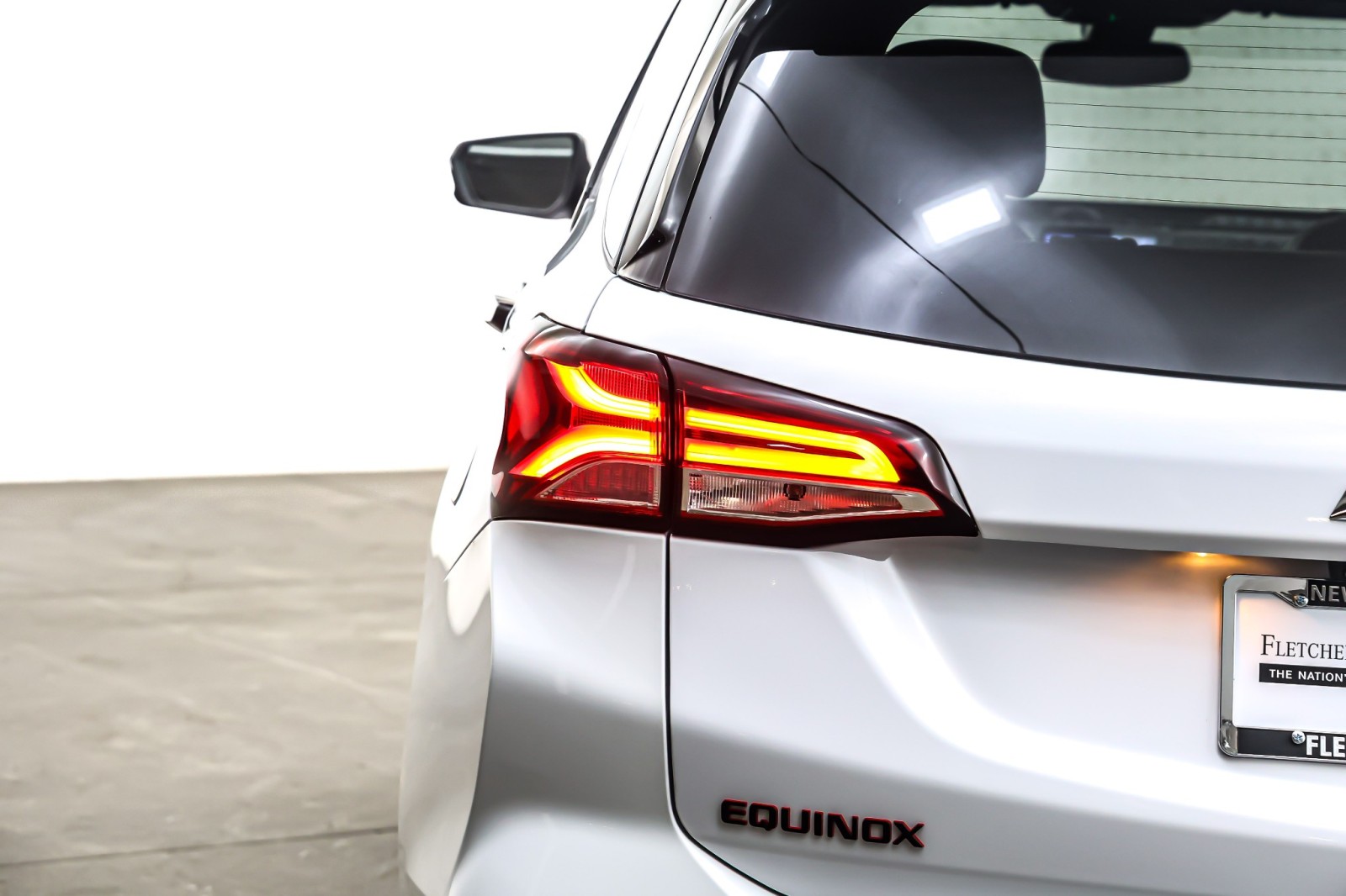 Used 2024 Summit White Chevrolet AWD 4dr Premier image 15