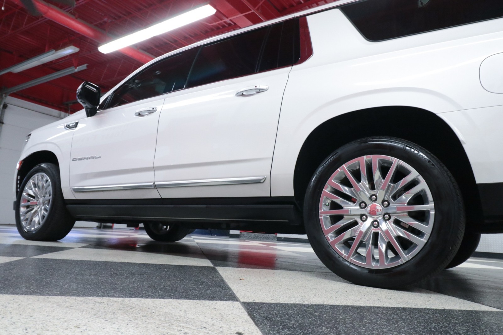Used Car 2023 Gmc Yukon Xl  Denali For Sale Under $70,000 In Austin, Texas