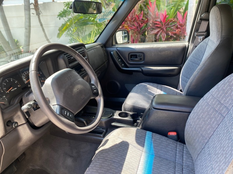 2000 Jeep Cherokee Sport 1 OWNER 4X4 AC 4.0 6YL in , 