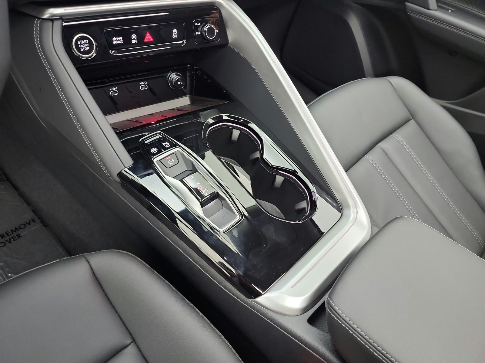 New 2026 Glacier White Metallic Audi Premium Plus 2.0 TFSI quattro image 10