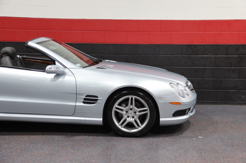 2006 Mercedes-Benz SL500 AMG Sport Pkg 2dr Convertible in , 