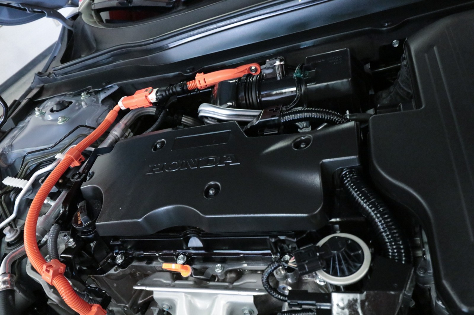 Used Car 2022 Honda Accord Hybrid  Touring For Sale Under $30,000 In Austin, Texas