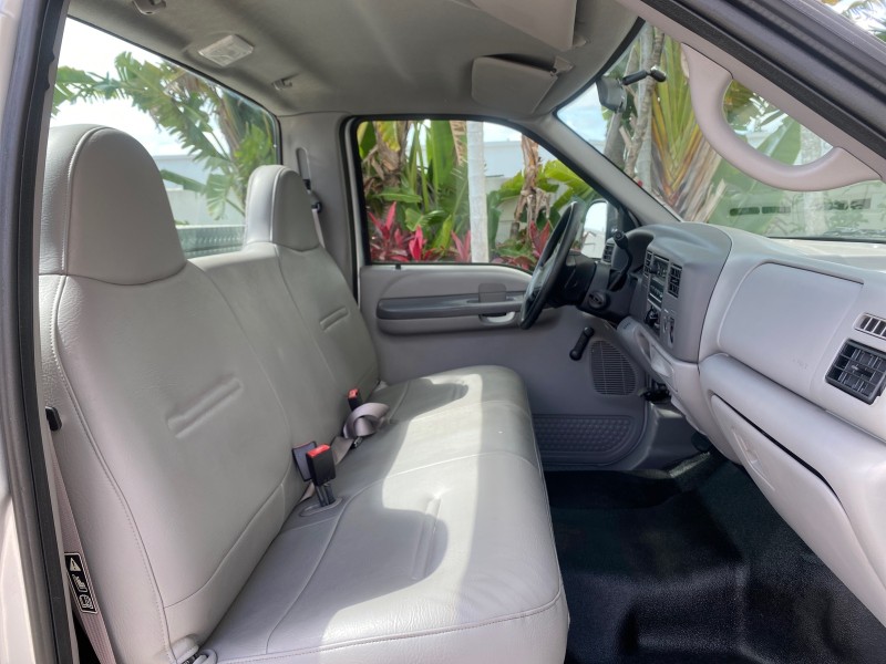 2001 Ford Super Duty F-350 DRW XL 1 OWNER LOW MILES 14,269 in , 