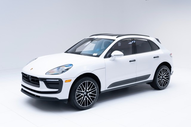 2025  Macan  in , 