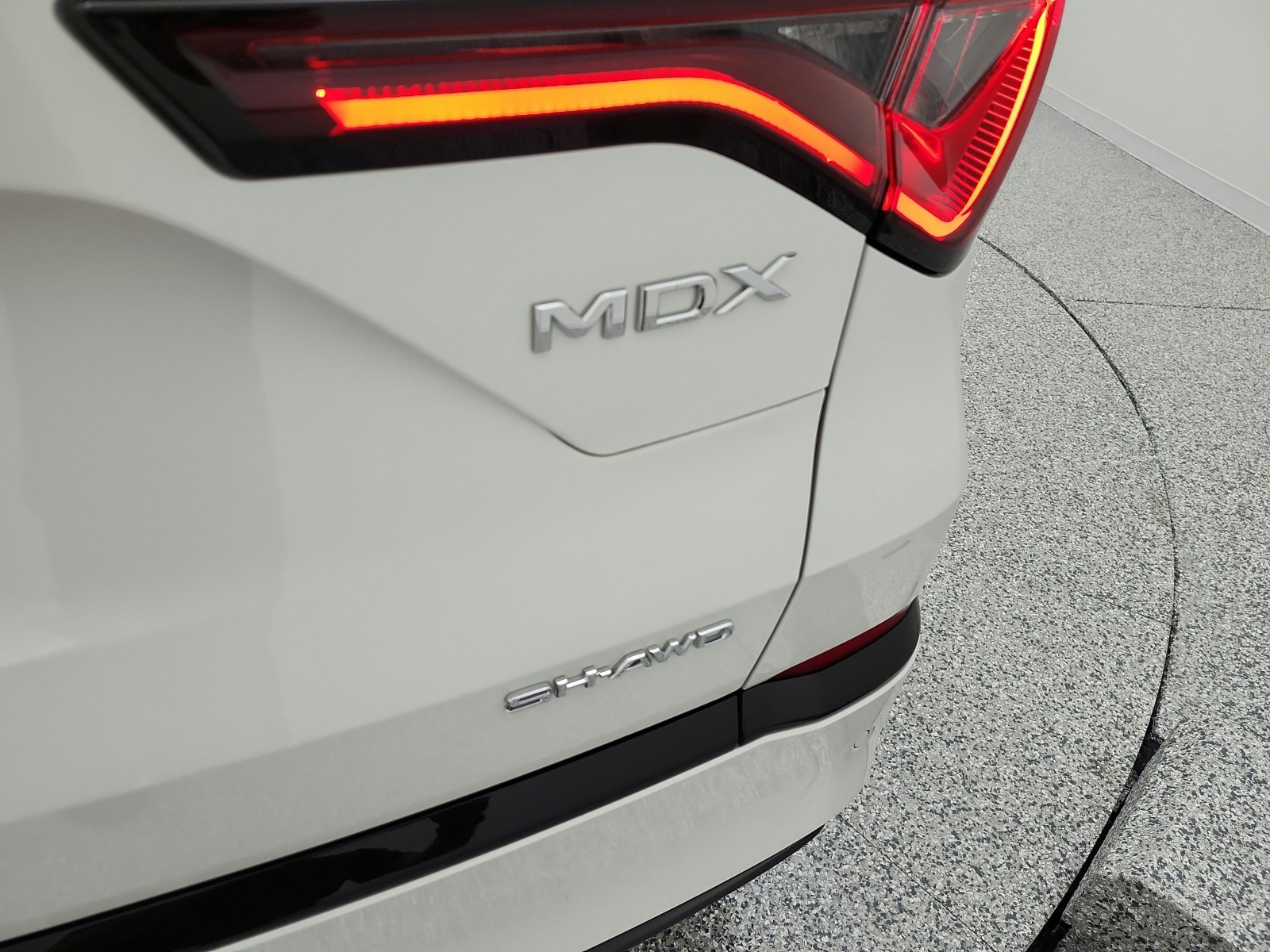 Used 2026 Platinum White Pearl Acura SH-AWD w/A-Spec Advance Package image 24