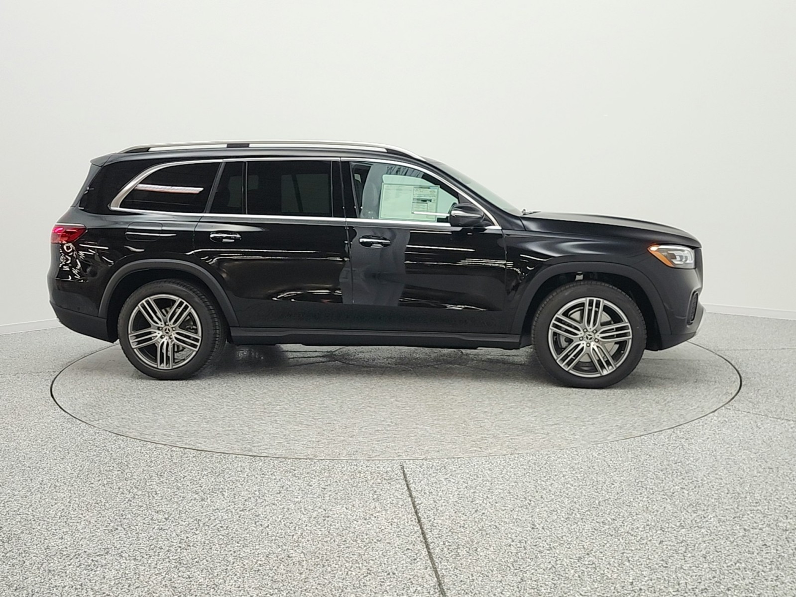 New 2026 Obsidian Black Metallic Mercedes-Benz GLS 450 4MATIC® SUV image 4