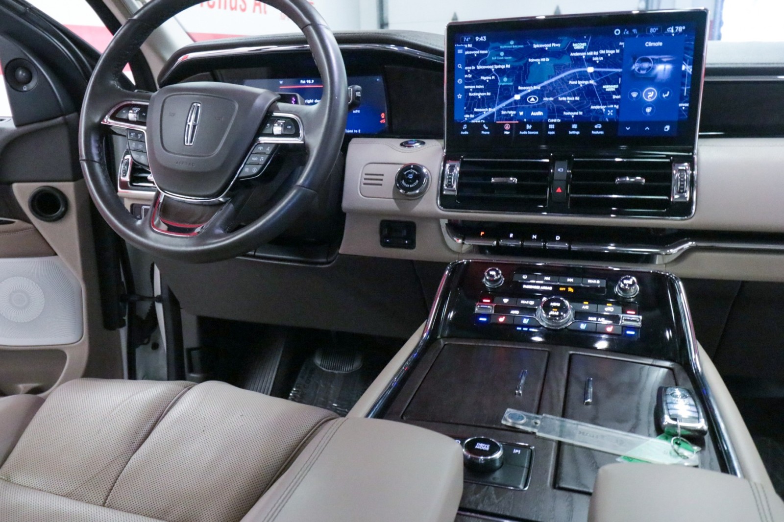 Used Car 2023 Lincoln Navigator L  Reserve For Sale In Austin, Texas