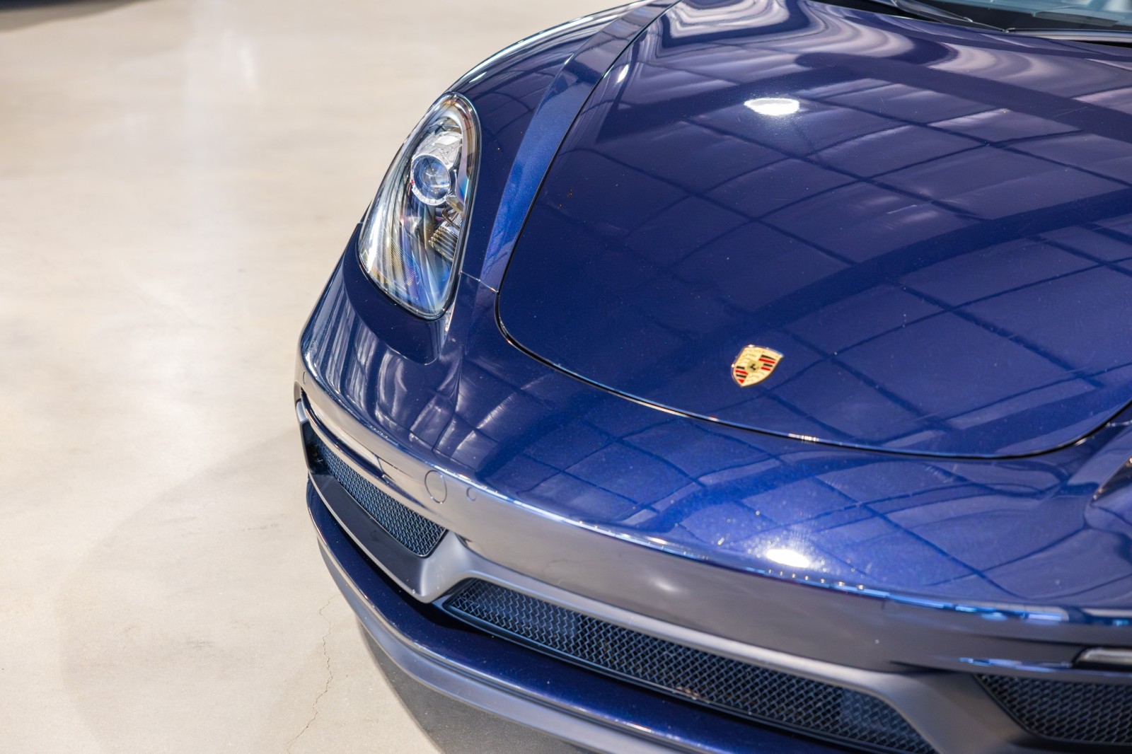 Used Car 2018 Porsche 718 Cayman  Gts For Sale Under $70,000 In Boerne, Texas