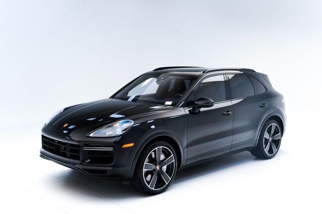 2023  Cayenne Turbo in , 