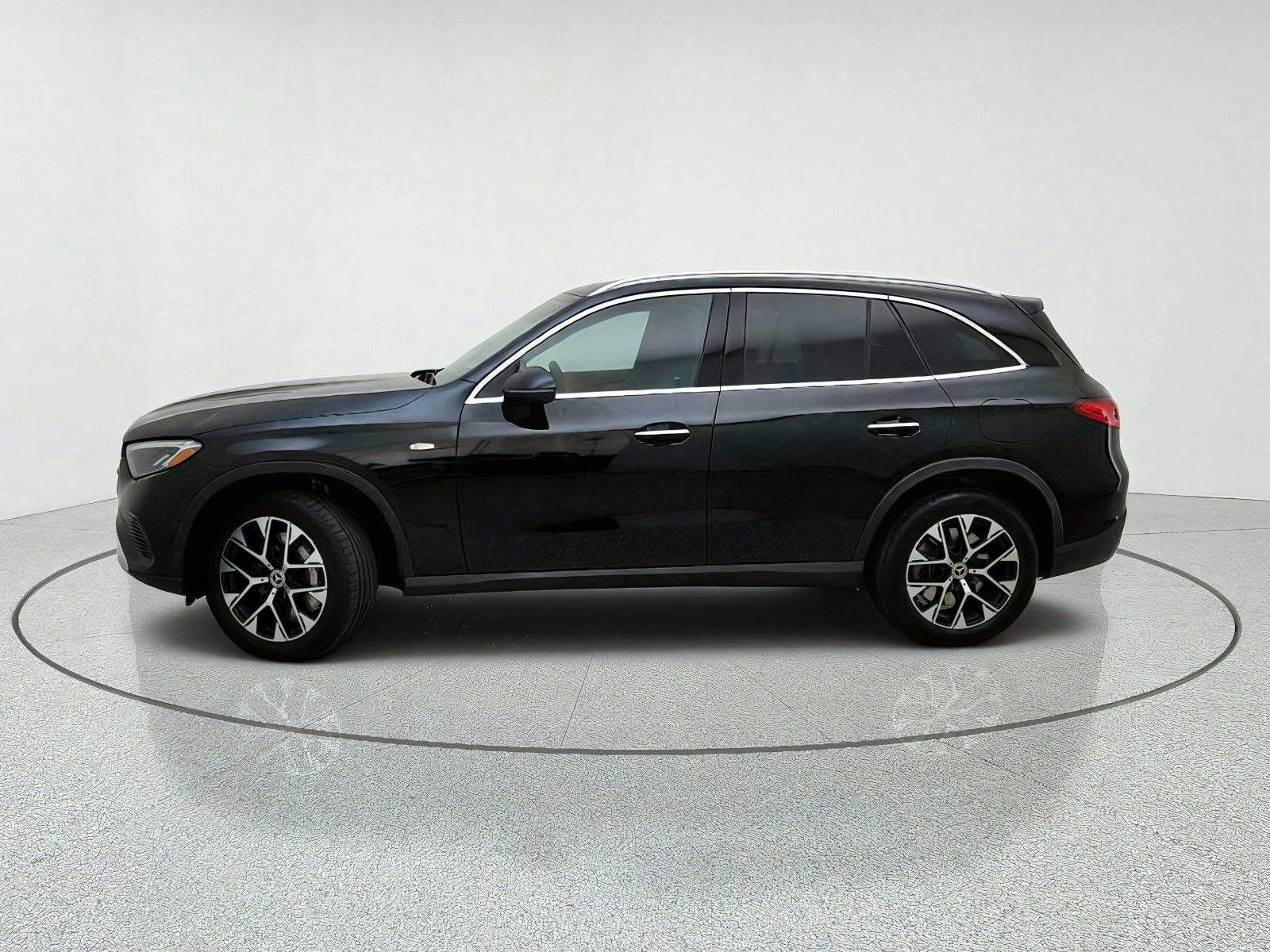 Certified Used 2025 Black Mercedes-Benz GLC 350e image 14