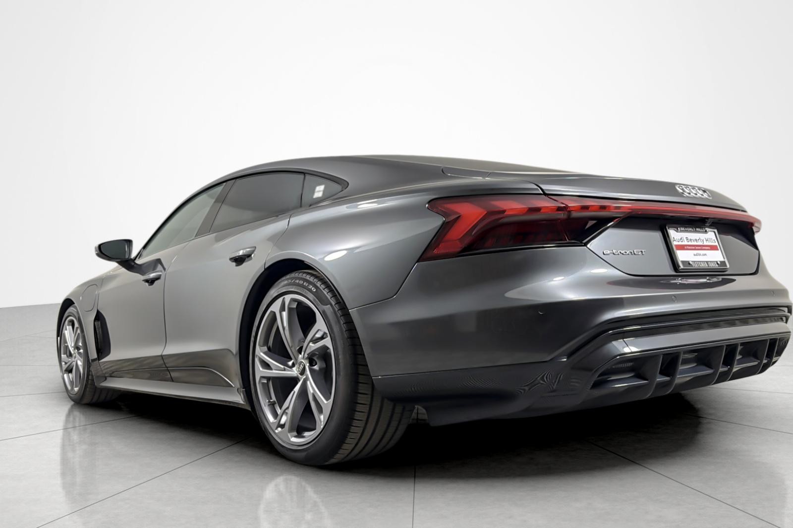 Used 2024 Daytona Gray Pearl Effect Audi Premium Plus quattro image 3