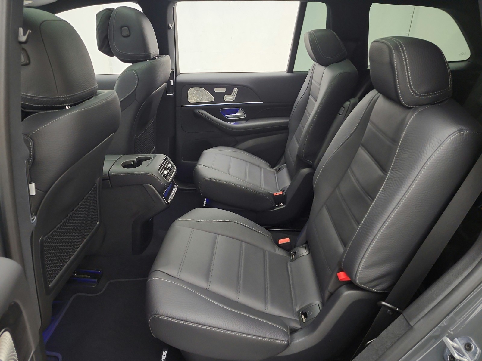 New 2026 MANUFAKTUR Signature Silicon Grey Mercedes-Benz GLS 450 4MATIC® SUV image 11