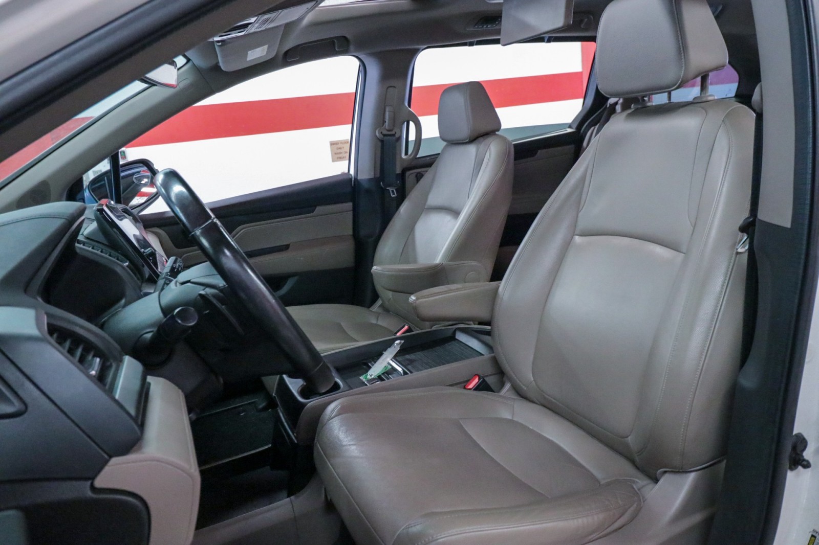 Used Car 2019 Honda Odyssey  Ex-l W/navi/res For Sale Under $30,000 In Austin, Texas