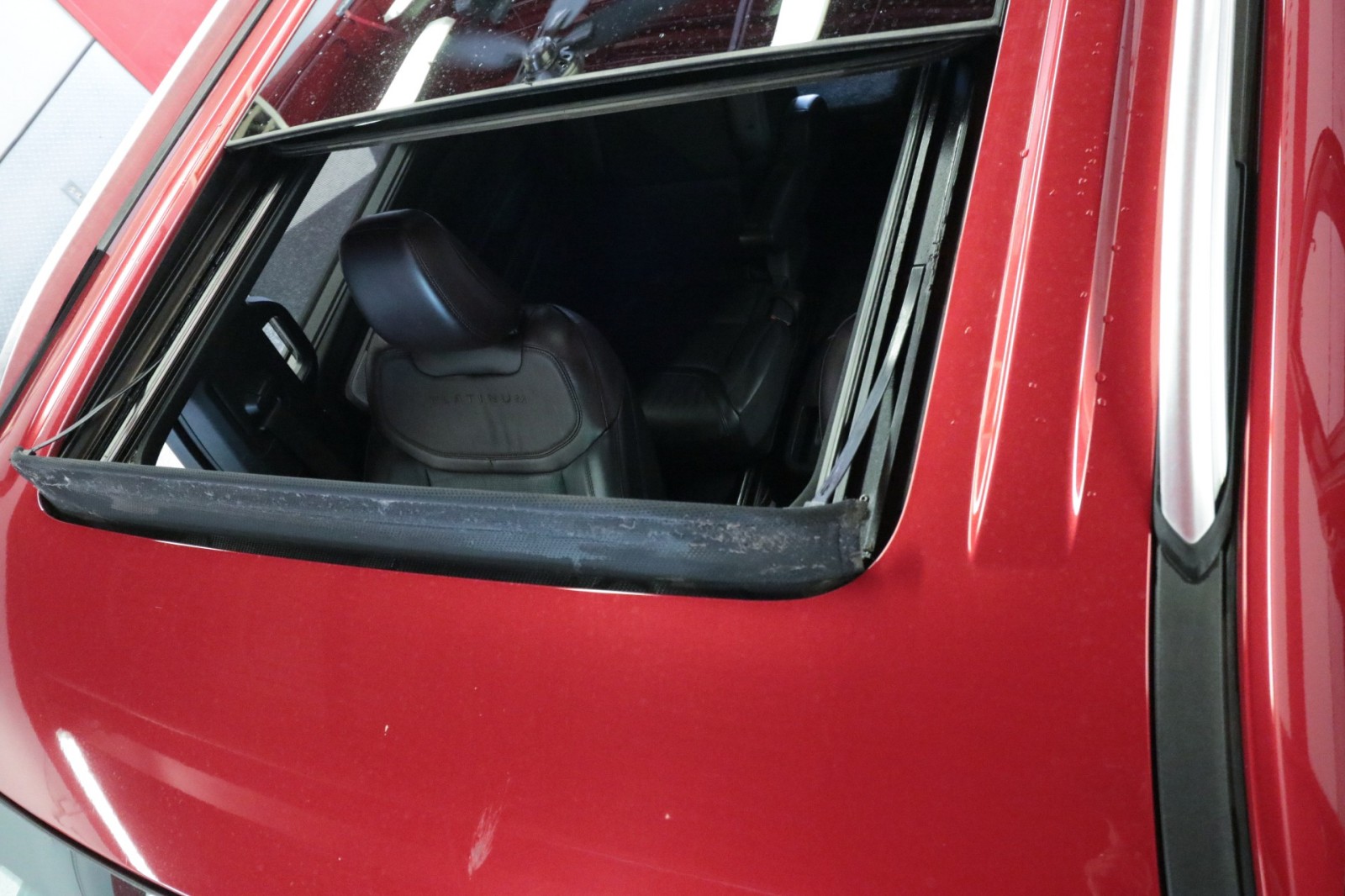 Used Car 2021 Ford Explorer  Platinum For Sale Under $35,000 In Austin, Texas