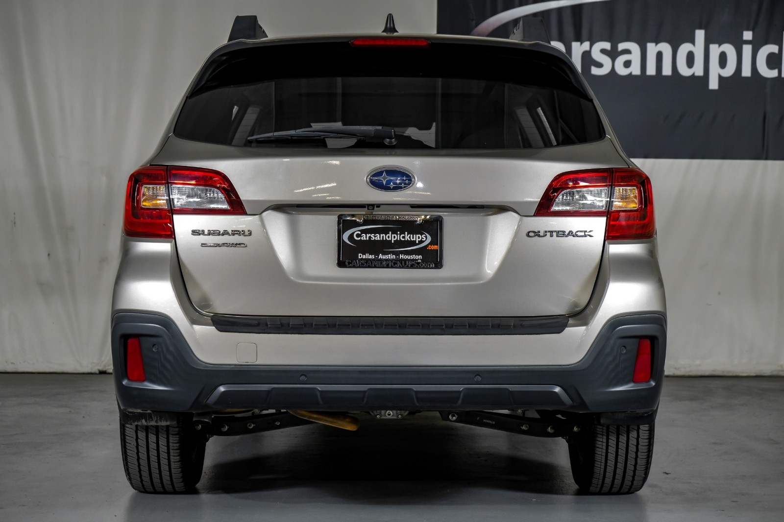 2018 Subaru Outback Limited 9