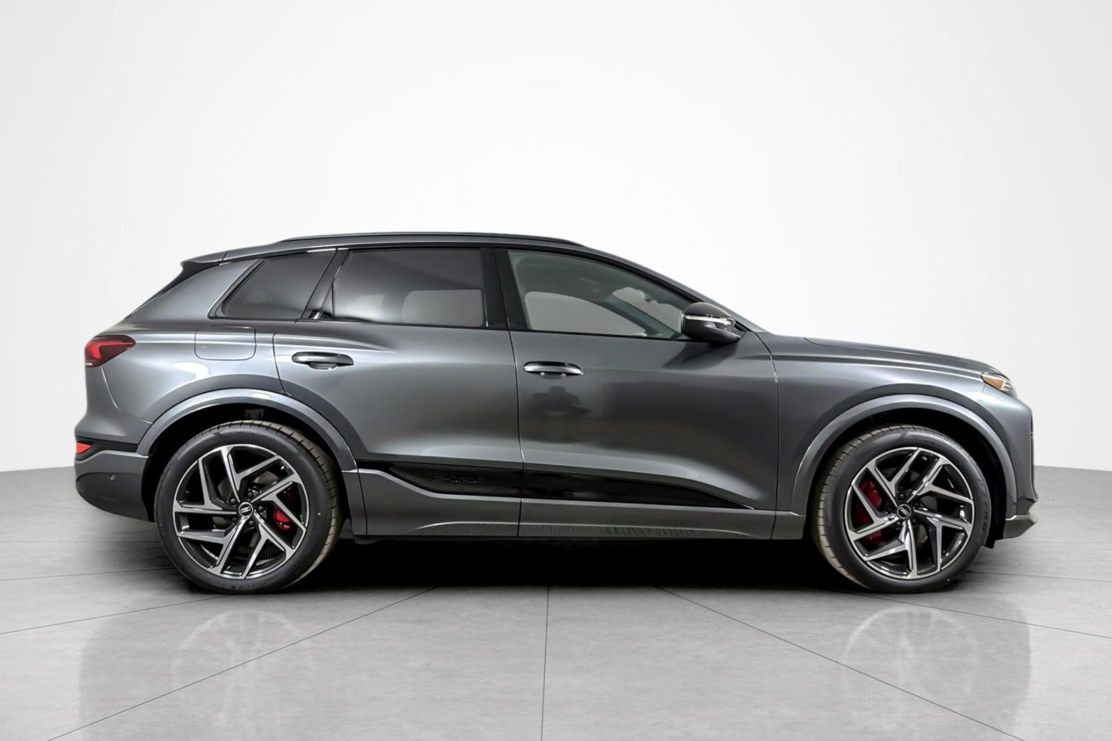 New 2027 Daytona Gray Pearl Effect Audi Premium Plus quattro image 7