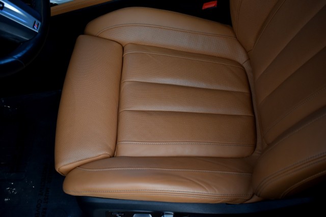 2021 BMW X7 M Sport Executive Pkg. Luxury Seating Pano Moonroo 32