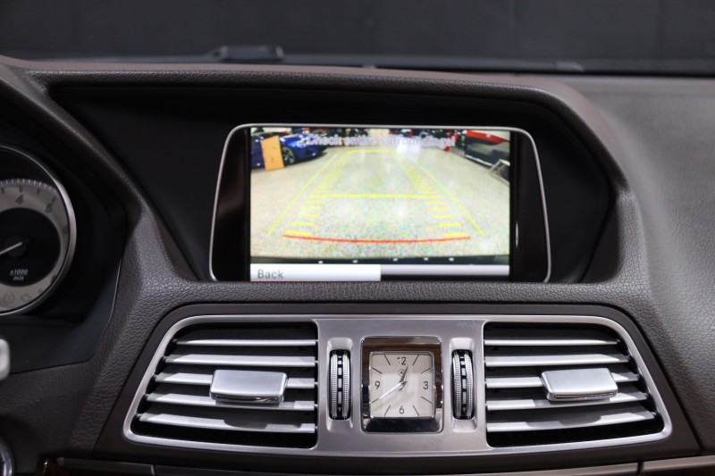 2015 Mercedes-Benz E 400 AMG Sport 2dr Cabriolet in ,