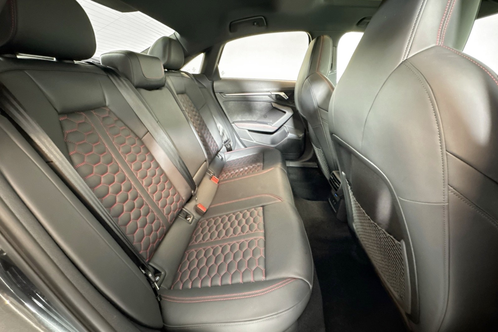 Used 2024 Daytona Gray Pearl Effect Audi  image 25