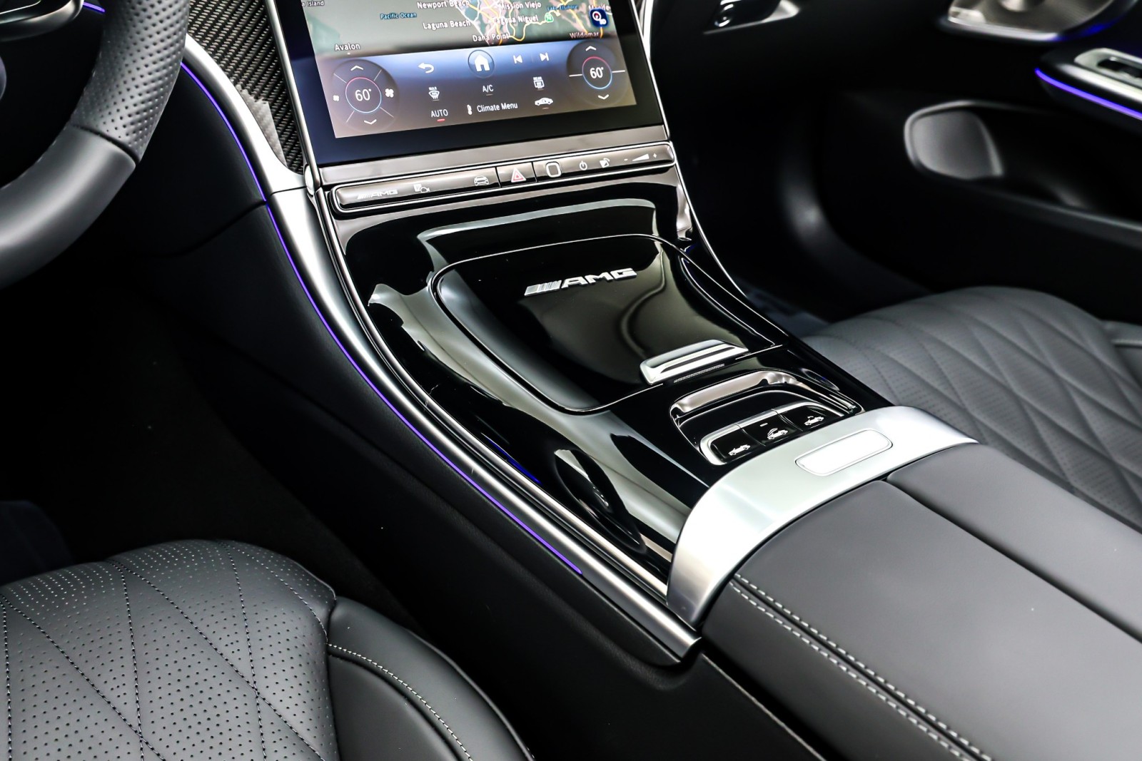 New 2026 MANUFAKTUR Alpine Grey Metallic Mercedes-Benz AMG® CLE 53 image 7