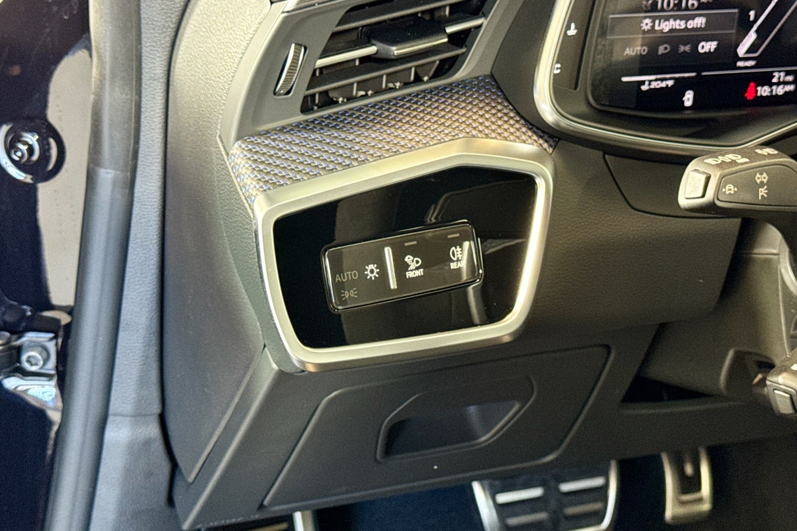 New 2025 Sebring Black Crystal Effect Audi performance 4.0 TFSI quattro image 10