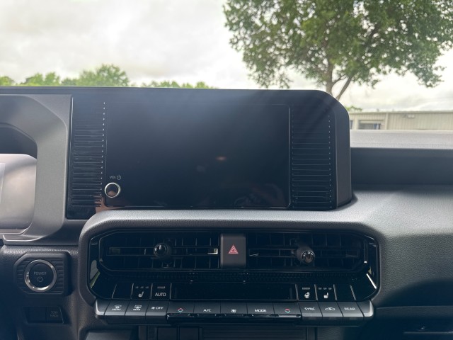 ToyotaLand Cruiser24