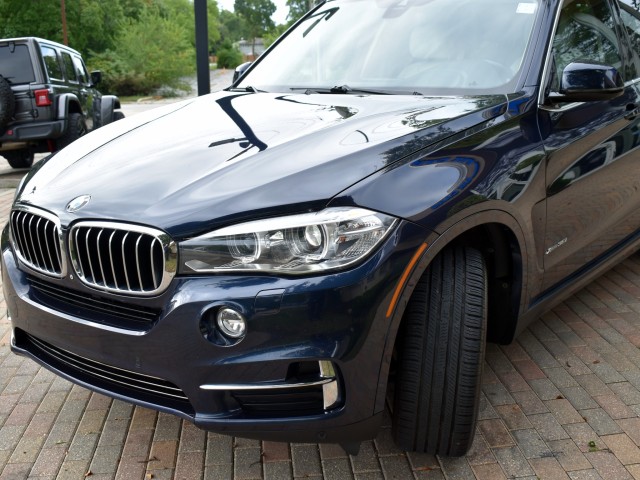 2015 BMW X5 Driver Assistance Pkg. Cold Weather Pkg. Premium P 8