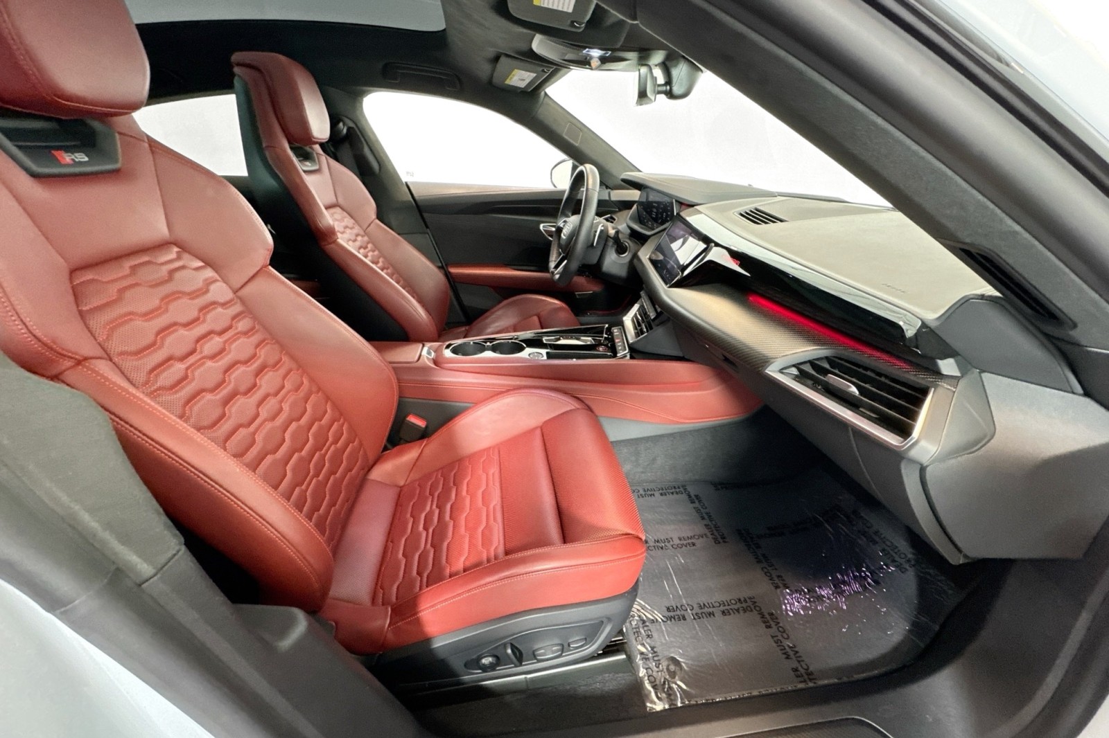 Used 2024 Suzuka Gray Metallic Audi  image 27