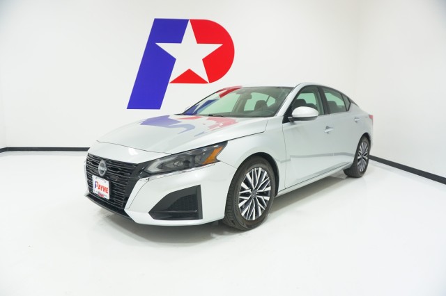 2023 Nissan Altima 2.5 SV FWD