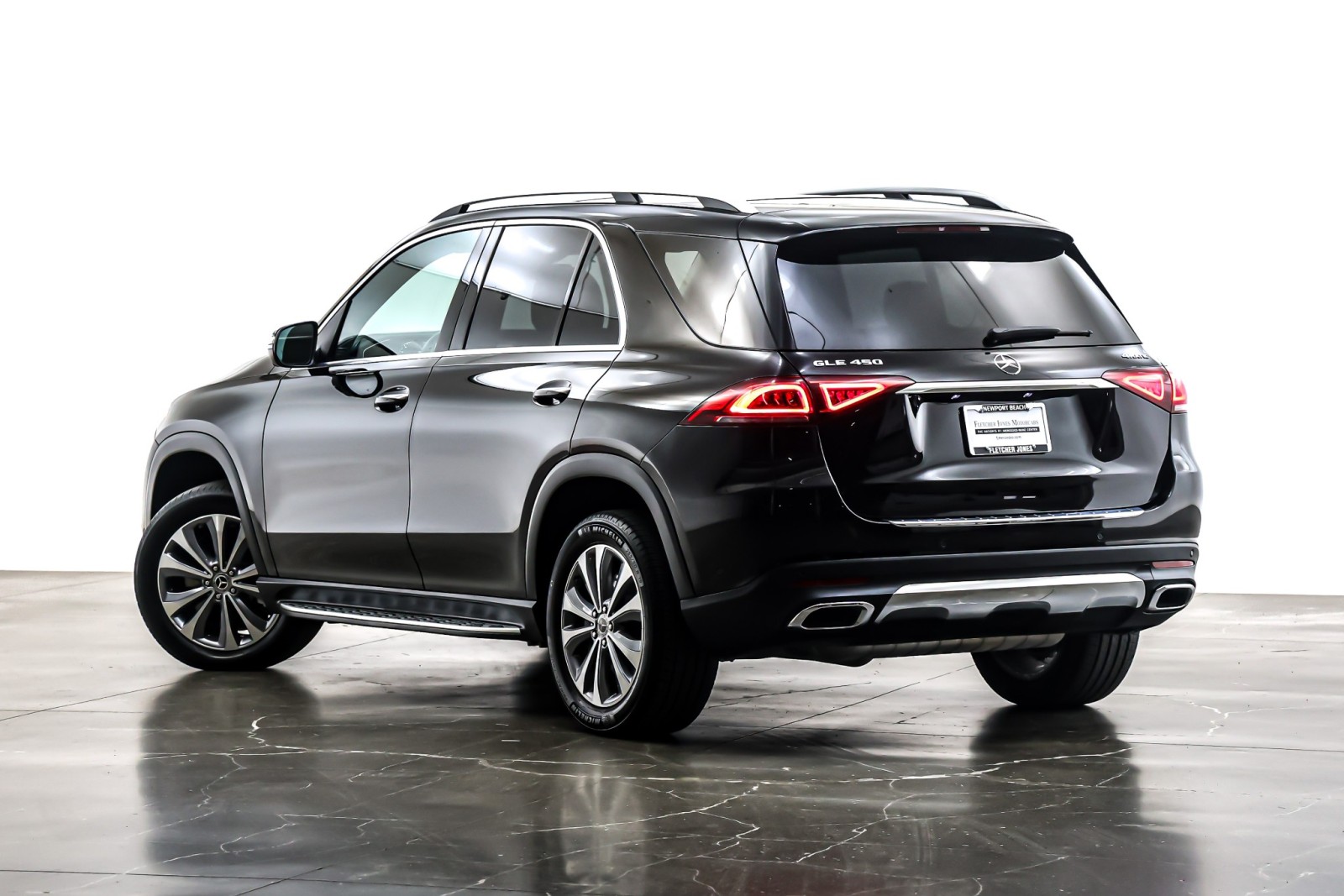 Certified Used 2023 Black Mercedes-Benz GLE 450 4MATIC® SUV image 8