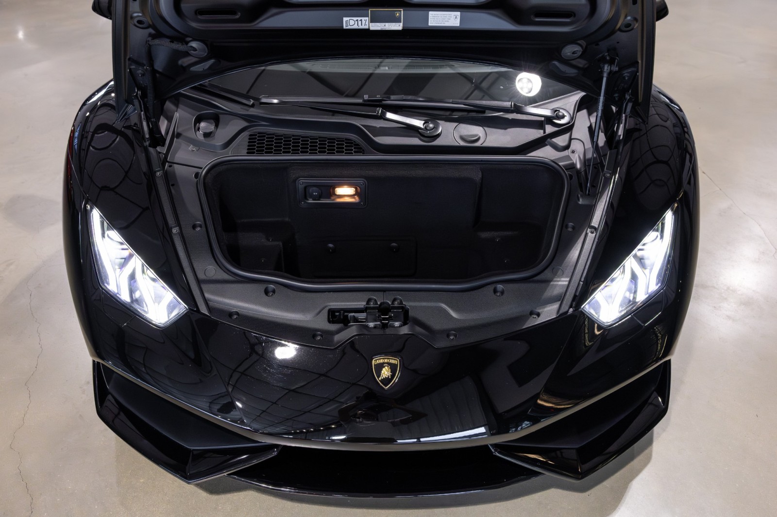 Used Car 2015 Lamborghini Huracan  For Sale Under $220,000 In Boerne, Texas