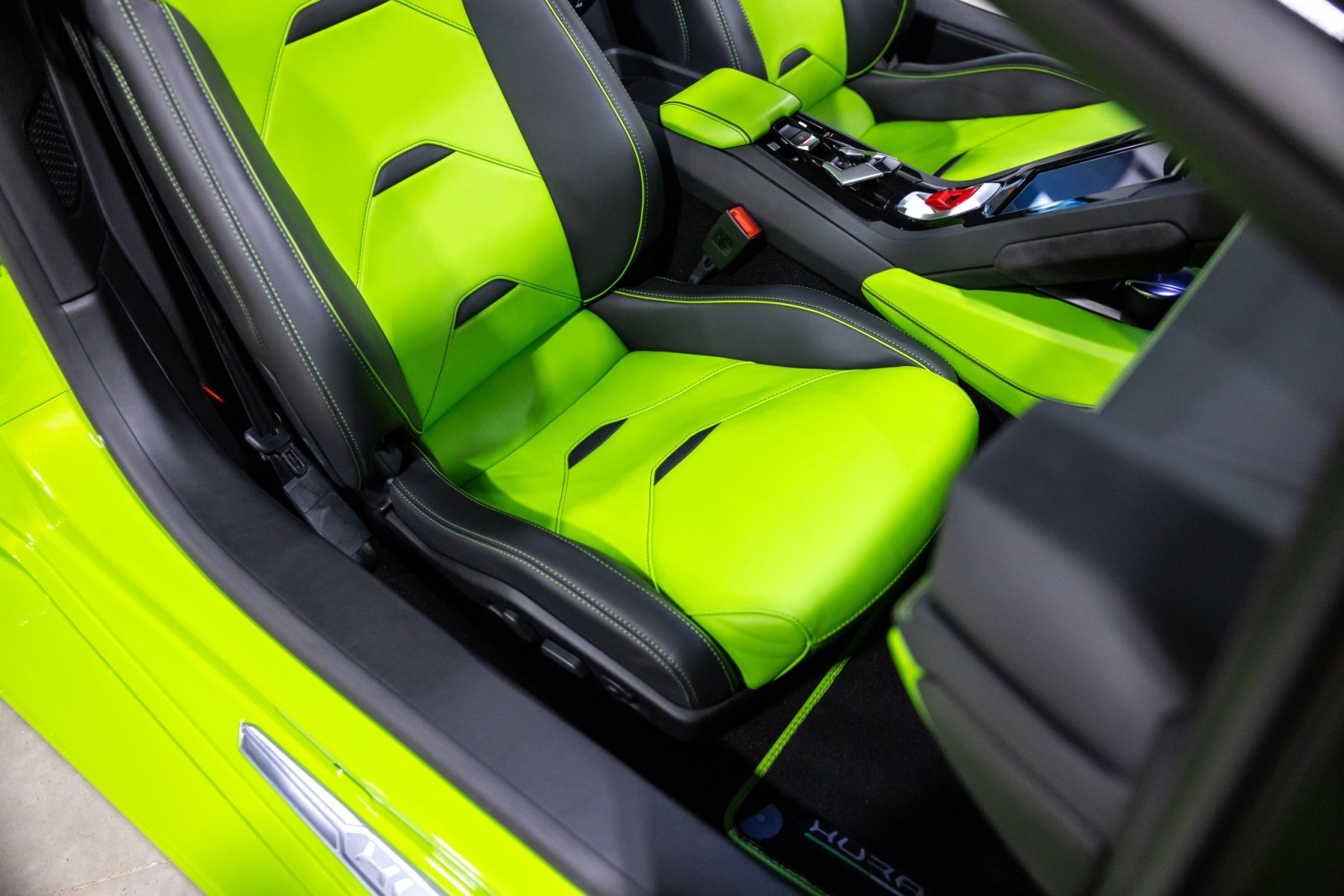 2023 Lamborghini Huracan EVO - Photo 31