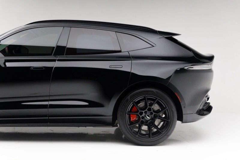 2021 Aston Martin DBX  in , 