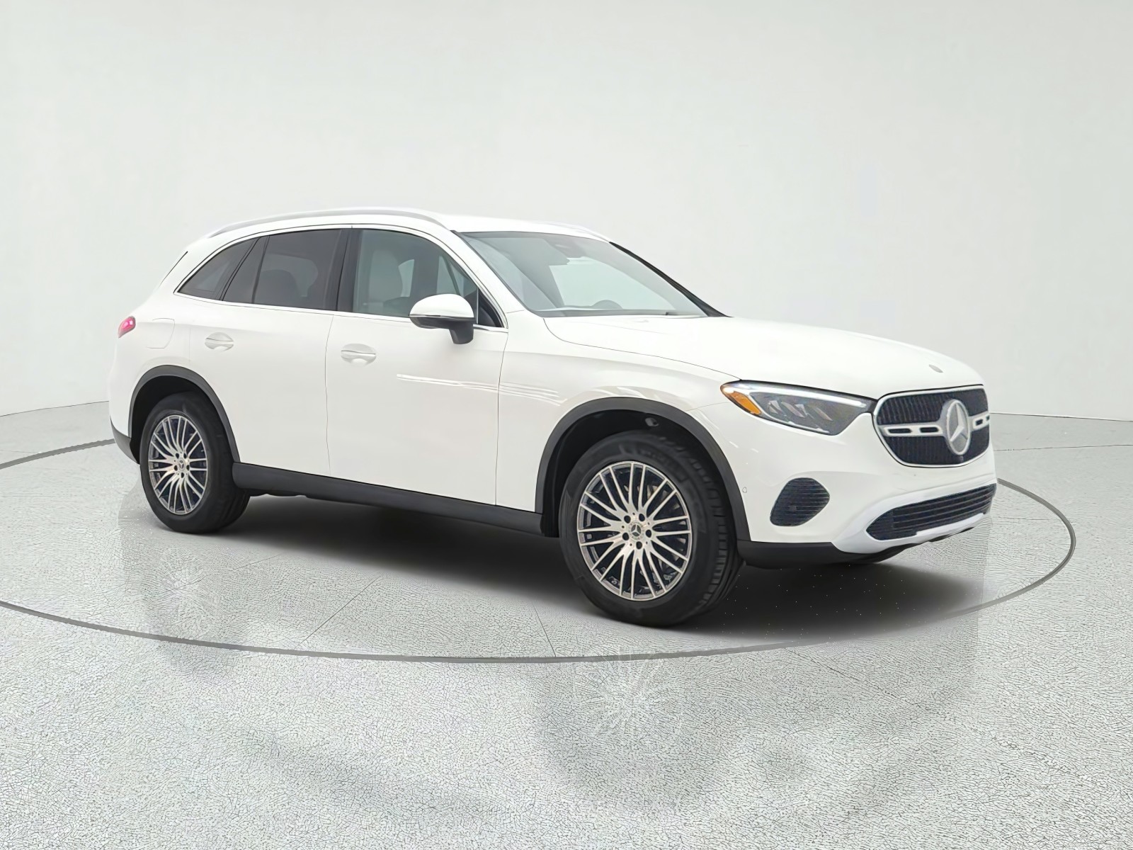 New 2026 Polar White Mercedes-Benz GLC 300 4MATIC® SUV image 3