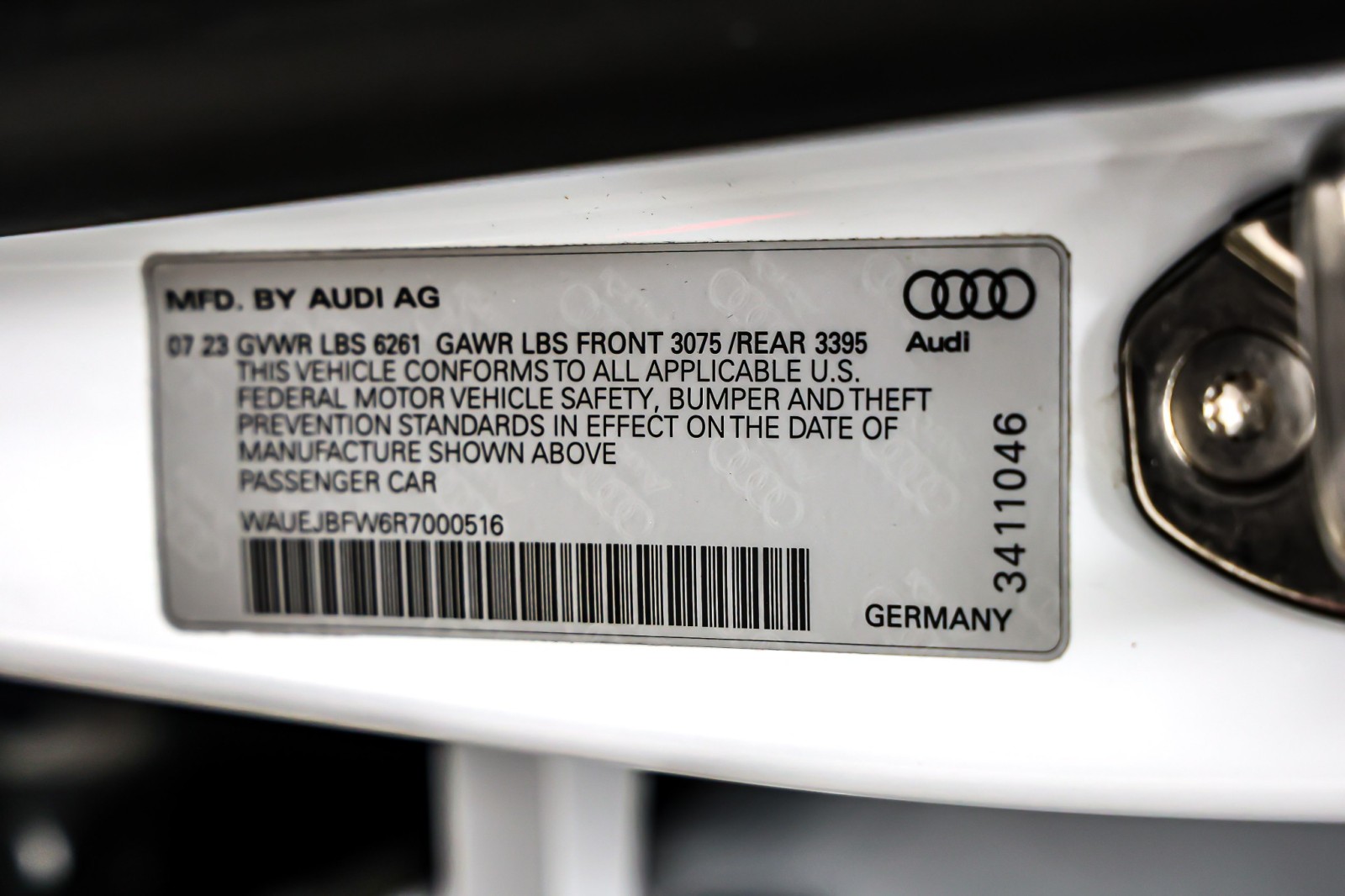 Used 2024 Suzuka Gray Metallic Audi quattro image 25