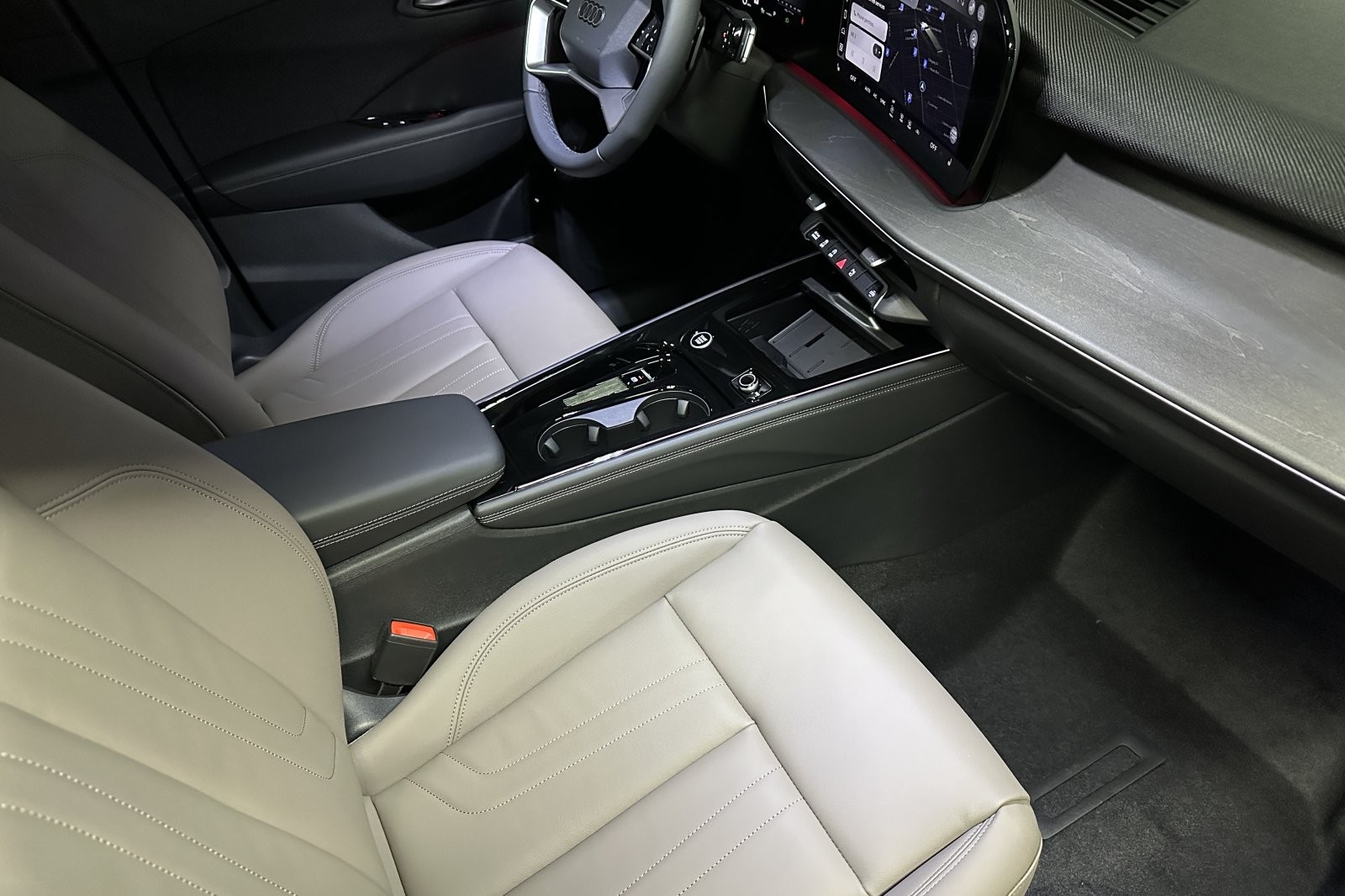New 2026 Daytona Gray Pearl Effect Audi S line quattro image 15