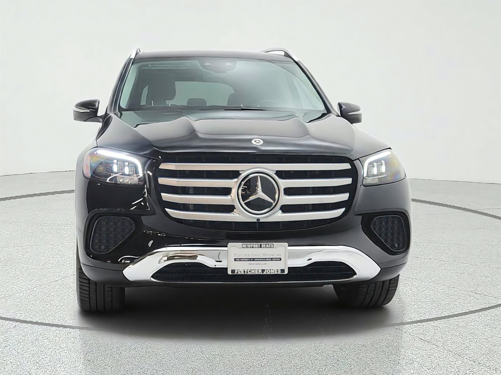 Certified Used 2026 Obsidian Black Metallic Mercedes-Benz GLS 450 4MATIC® SUV image 2
