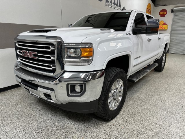 2018 GMC Sierra 2500HD SLT 4WD Duramax in , 