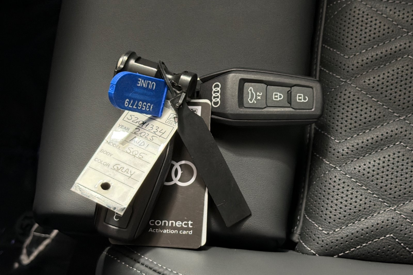 Used 2025 Tambora Gray Metallic Audi Premium Plus 3.0 TFSI quattro image 25