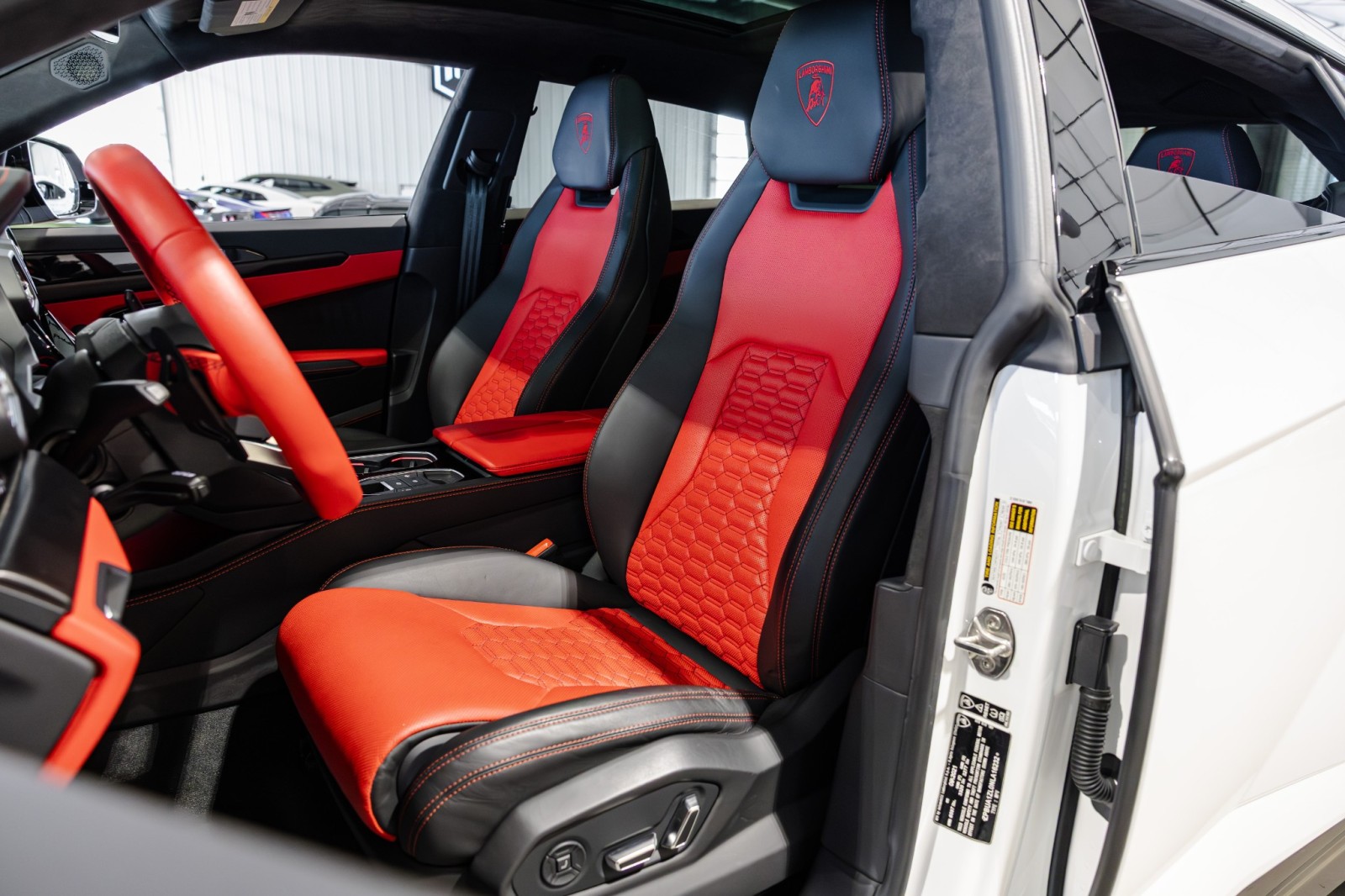Used Car 2022 Lamborghini Urus  For Sale Under $230,000 In Boerne, Texas