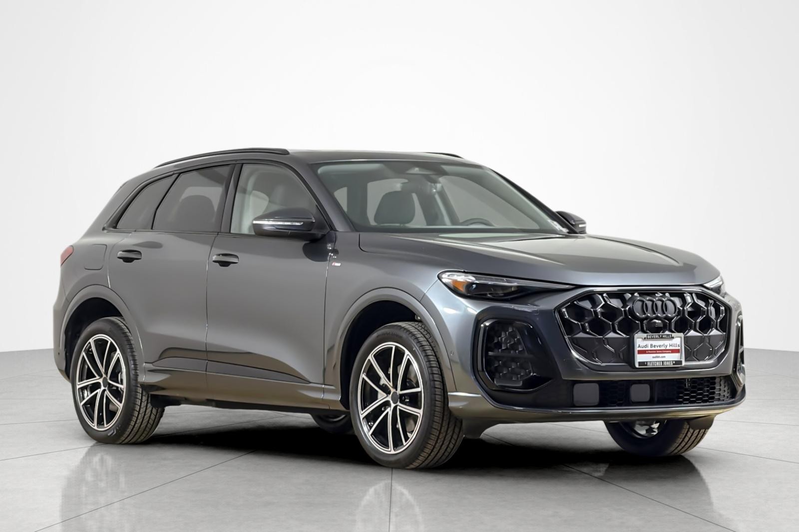 New 2026 Daytona Gray Pearl Effect Audi Premium Plus 2.0 TFSI quattro image 2