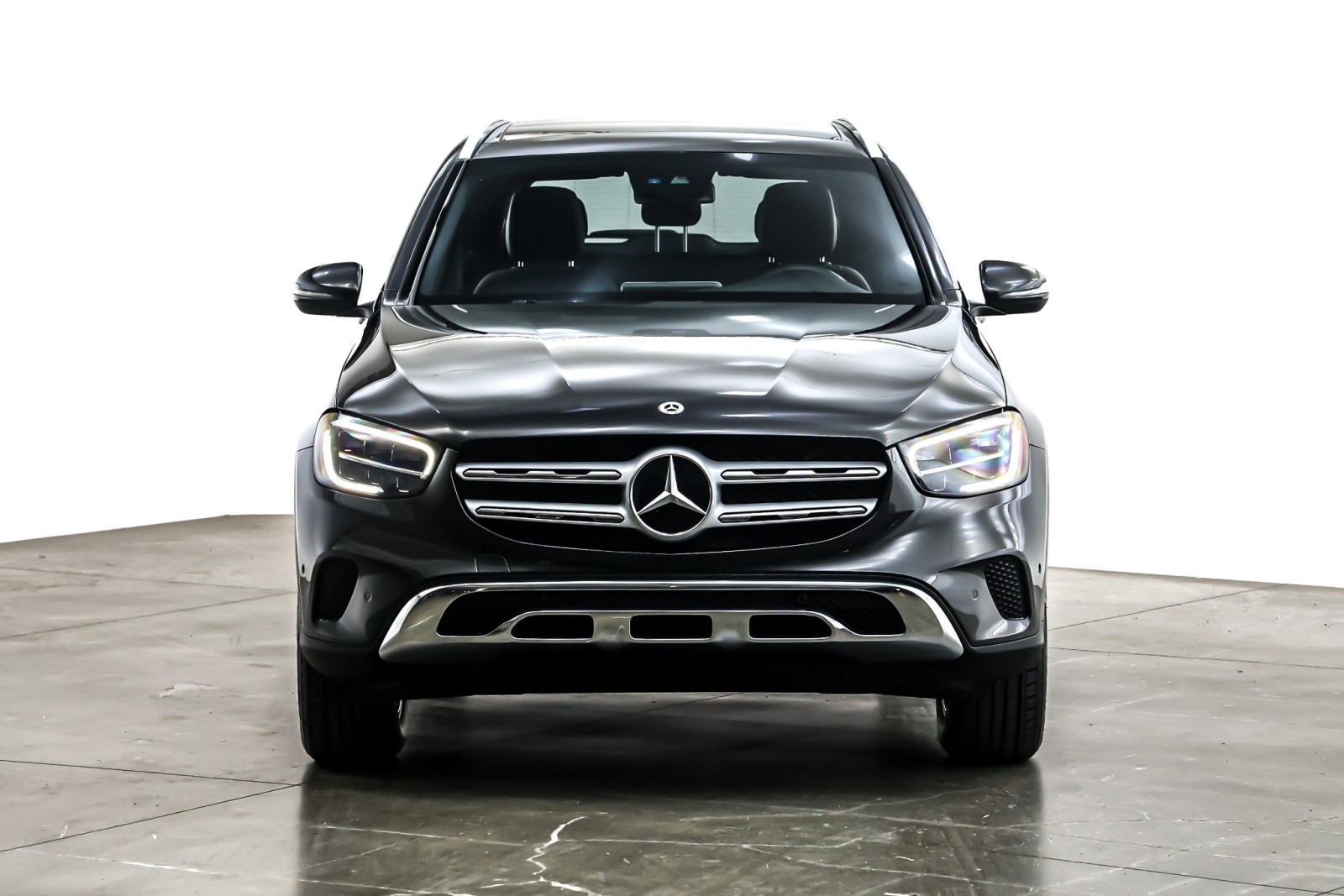 Used 2022 Graphite Grey Metallic Mercedes-Benz GLC 300 SUV image 3