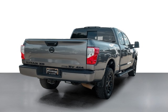 2019 Nissan Titan XD SV 8