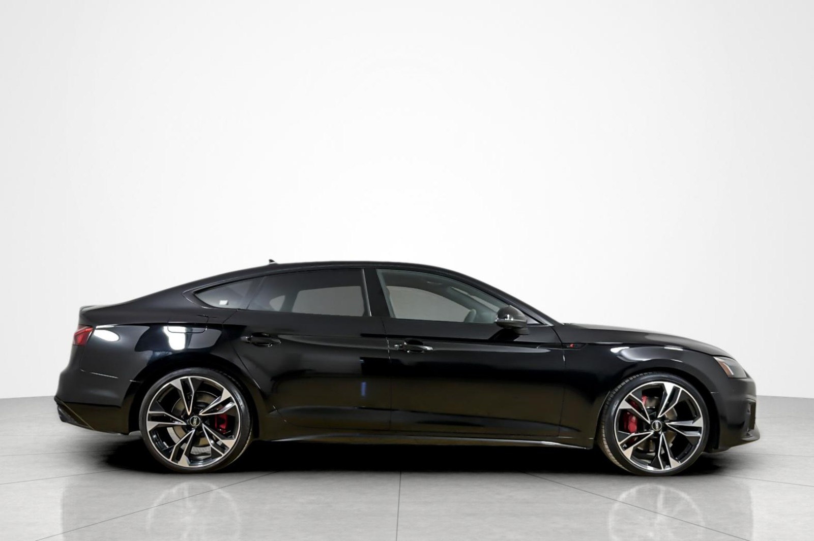 Used 2023 Mythos Black Metallic Audi Premium Plus 3.0 TFSI quattro image 6