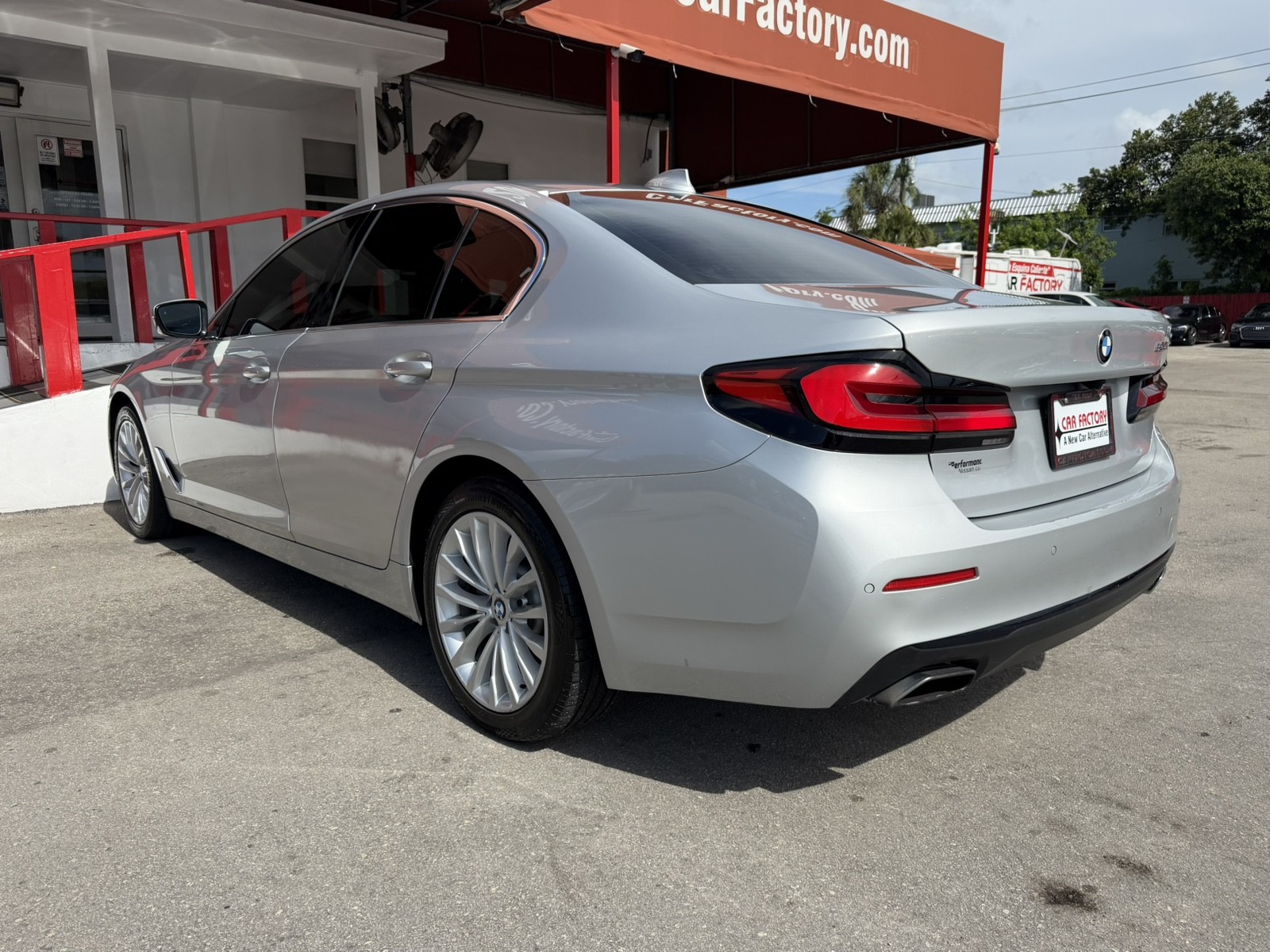 2021 BMW 530i - $18,988