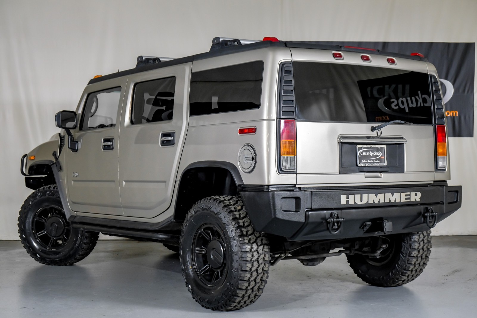 2004 HUMMER H2  10