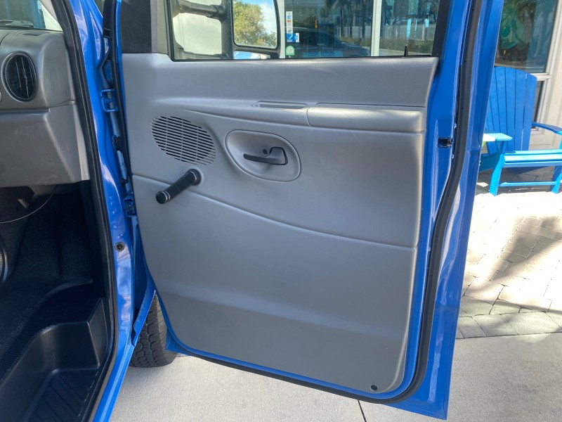 2006 Ford Econoline Commercial Cutaway LOW MILES 27,641 1 OWNER in , 