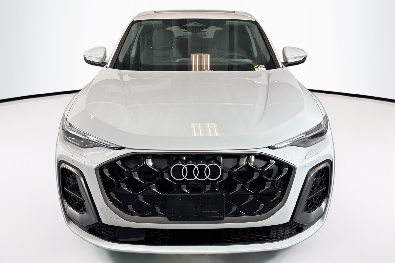 New 2025 Glacier White Metallic Audi Premium Plus 2.0 TFSI quattro image 2