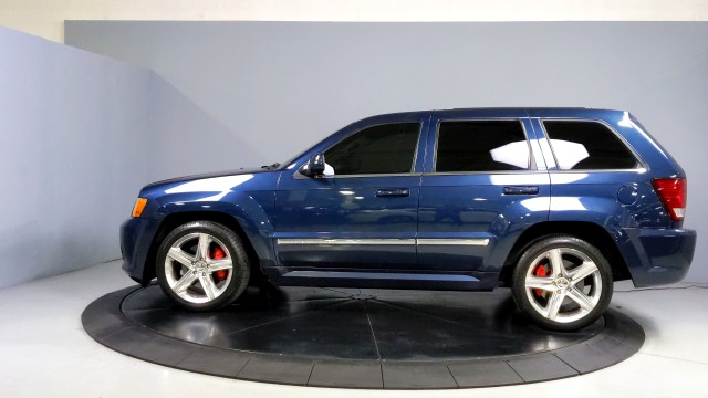 2009 Jeep Grand Cherokee SRT-8 4